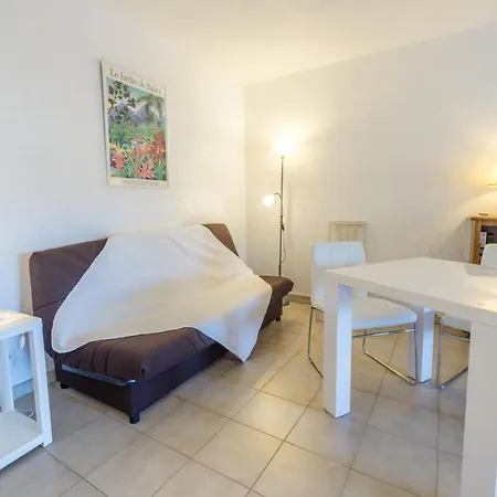 Le Lavandin Lumineux Et Confortable Apartment *